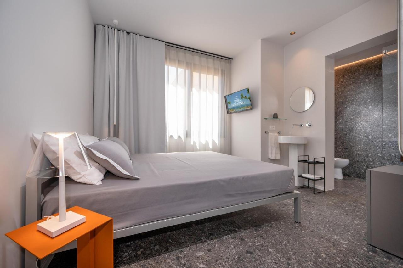 Bed 10.5 - Design Suite Castellammare del Golfo Luaran gambar
