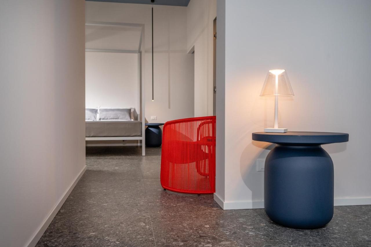 Bed 10.5 - Design Suite Castellammare del Golfo Luaran gambar