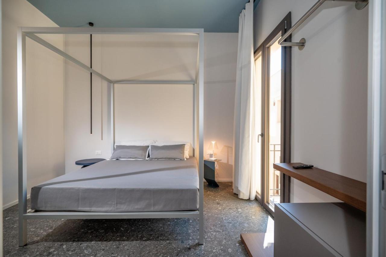 Bed 10.5 - Design Suite Castellammare del Golfo Luaran gambar